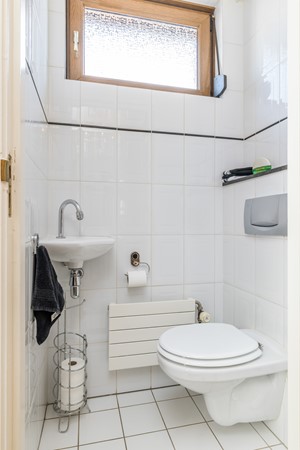 Foto - Verkocht onder voorbehoud: Nette twee- onder- een – kapwoning met serre, zonnige tuin en garage in Bocholtz